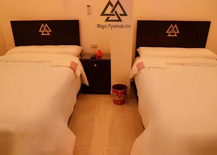 Pyramids And Sphinx View Hotel