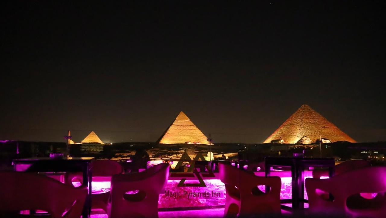 Pyramids And Sphinx View El Cairo